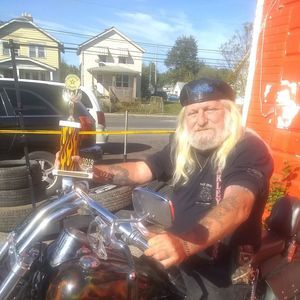 Meet your Posher, Timothy